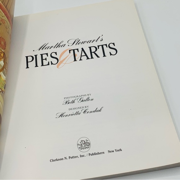 Martha Stewart’s Pies & Tarts 1985 Vintage Cookbook - Picture 3 of 10